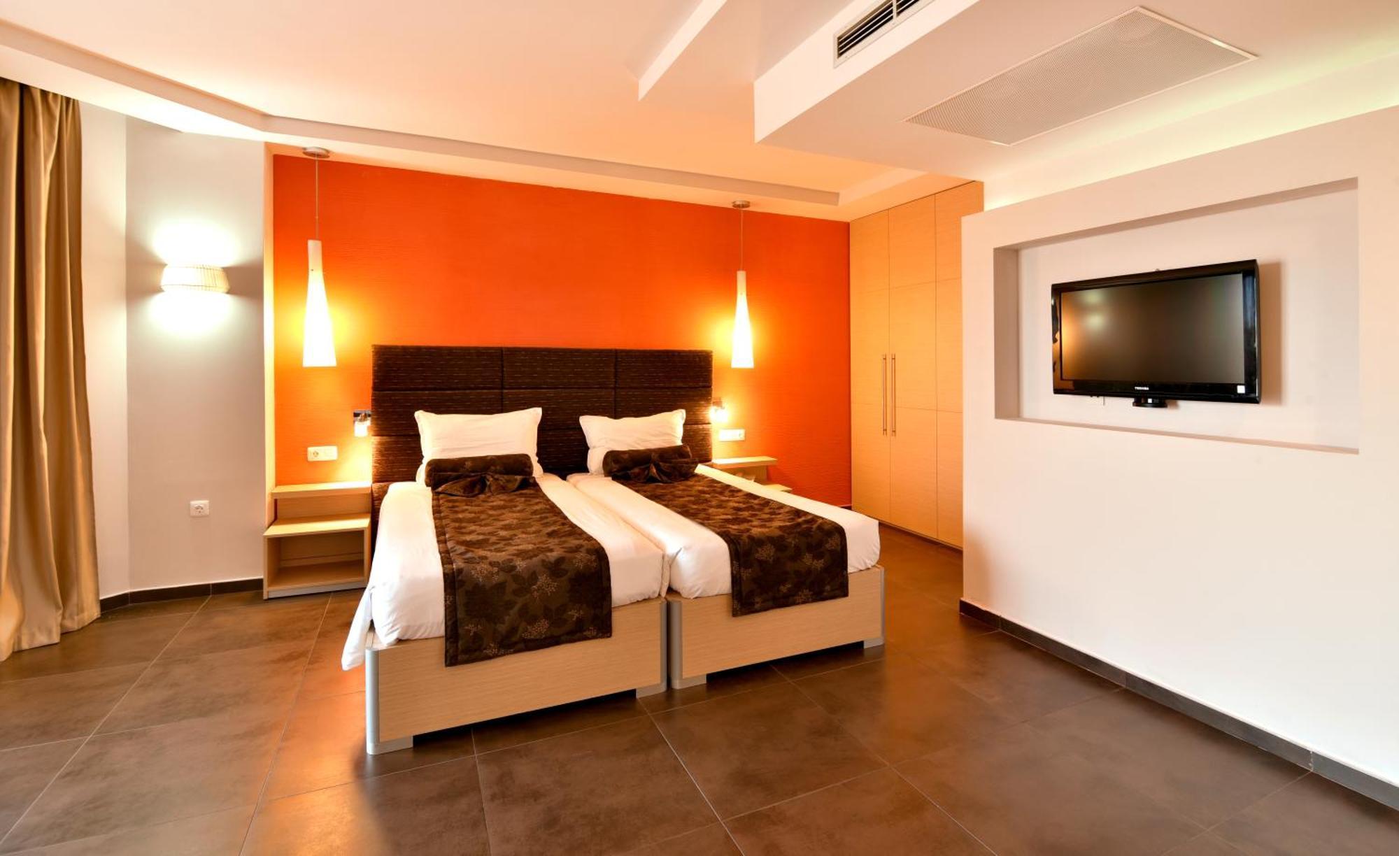Superior Twin Room Aquapark & Beach Access,824088872:JPEG